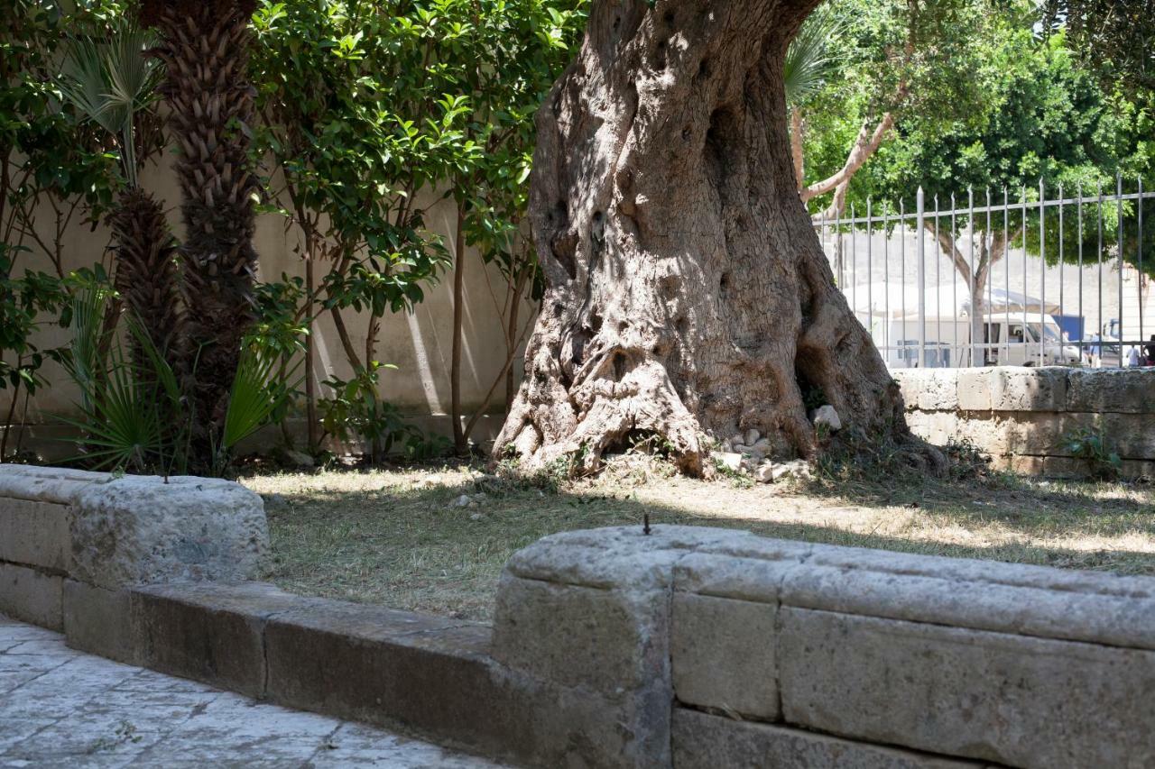 B&B Piazza Libertini Lecce Ngoại thất bức ảnh