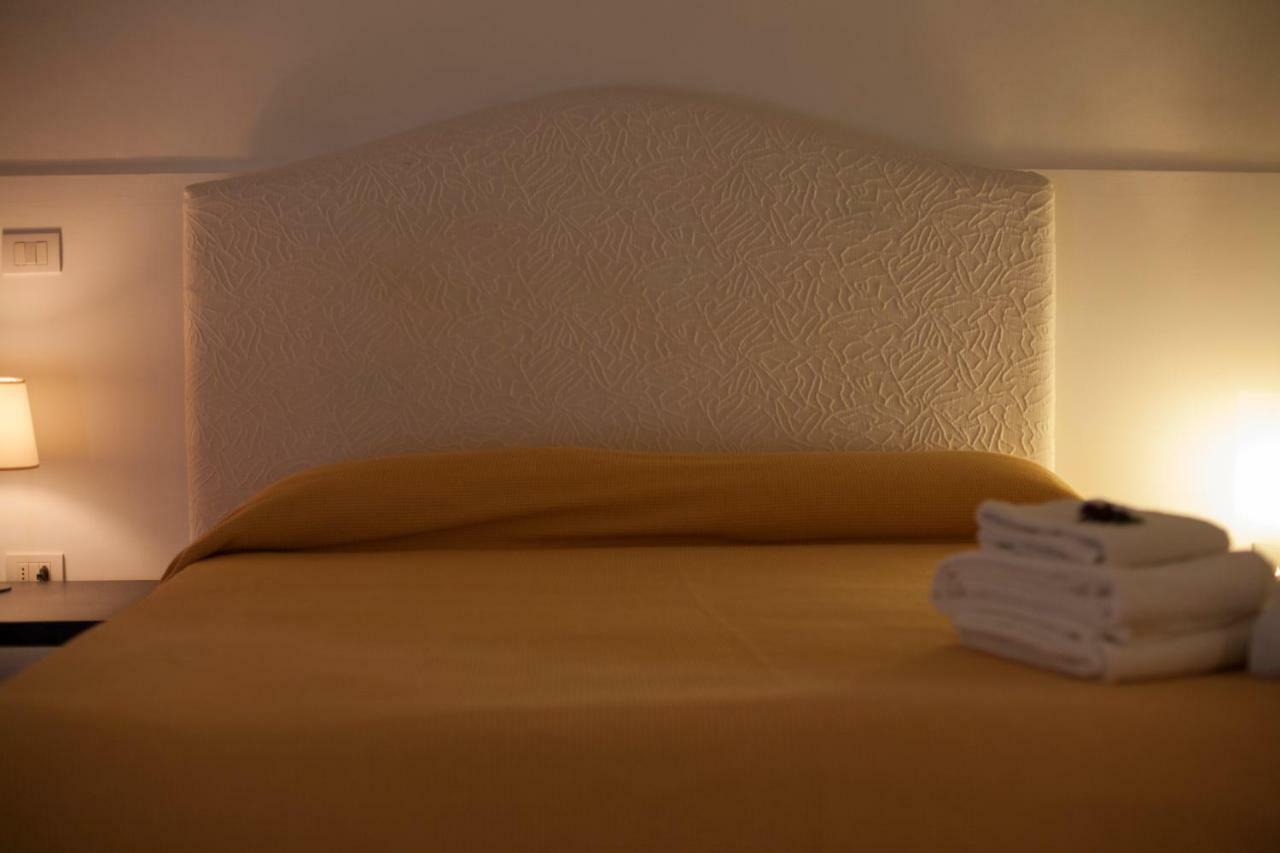 B&B Piazza Libertini Lecce Ngoại thất bức ảnh