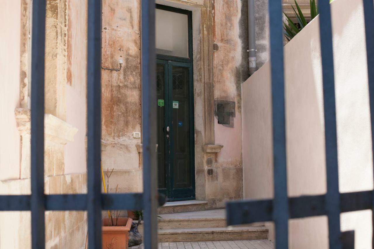B&B Piazza Libertini Lecce Ngoại thất bức ảnh